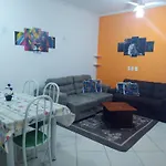Casa temporada feriados e finais de semana em Ubatuba SP